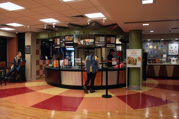 Students waiting in line at Pandinis, a dining option in the Student Union.