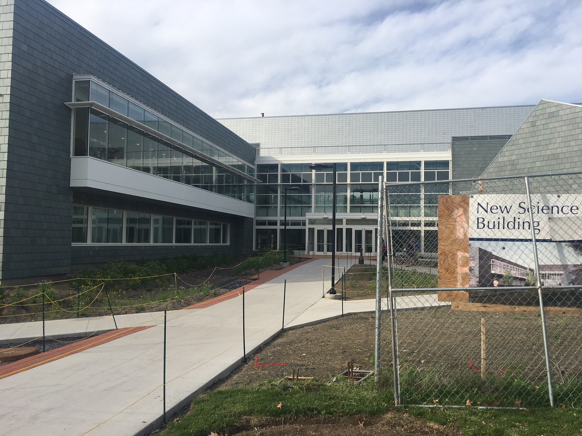 New Science Hall Benefits Students, Faculty and the Environment