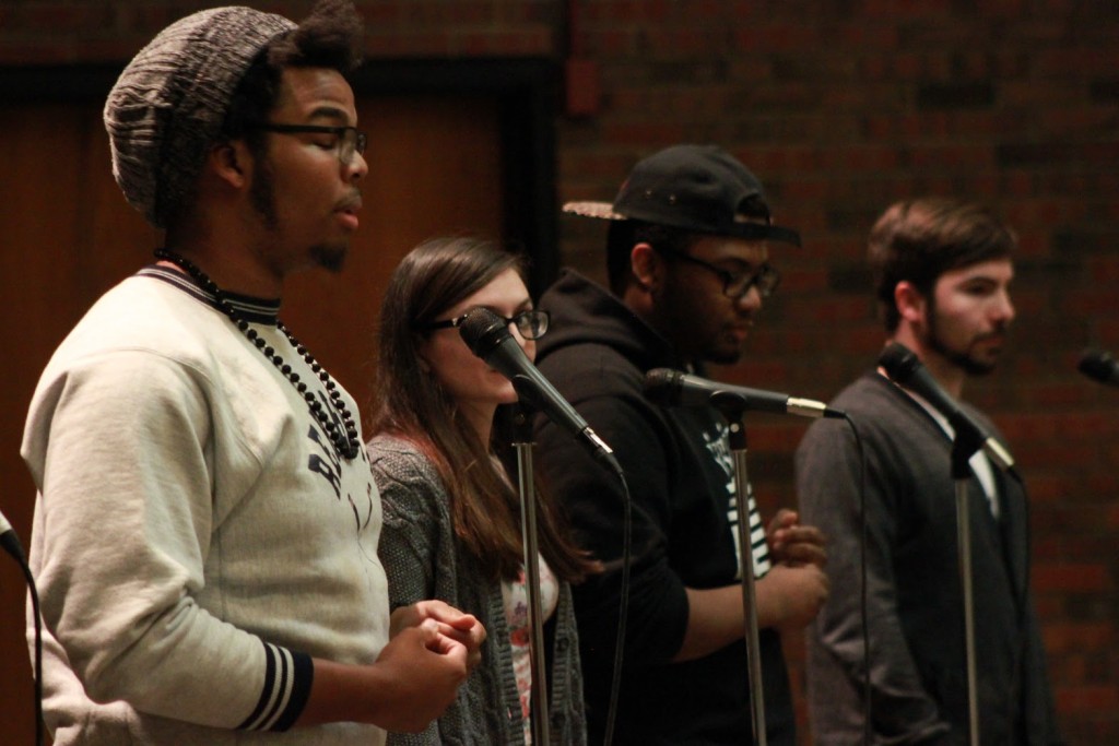 Poetry Slam Draws Crowds, Acclaimed Poets