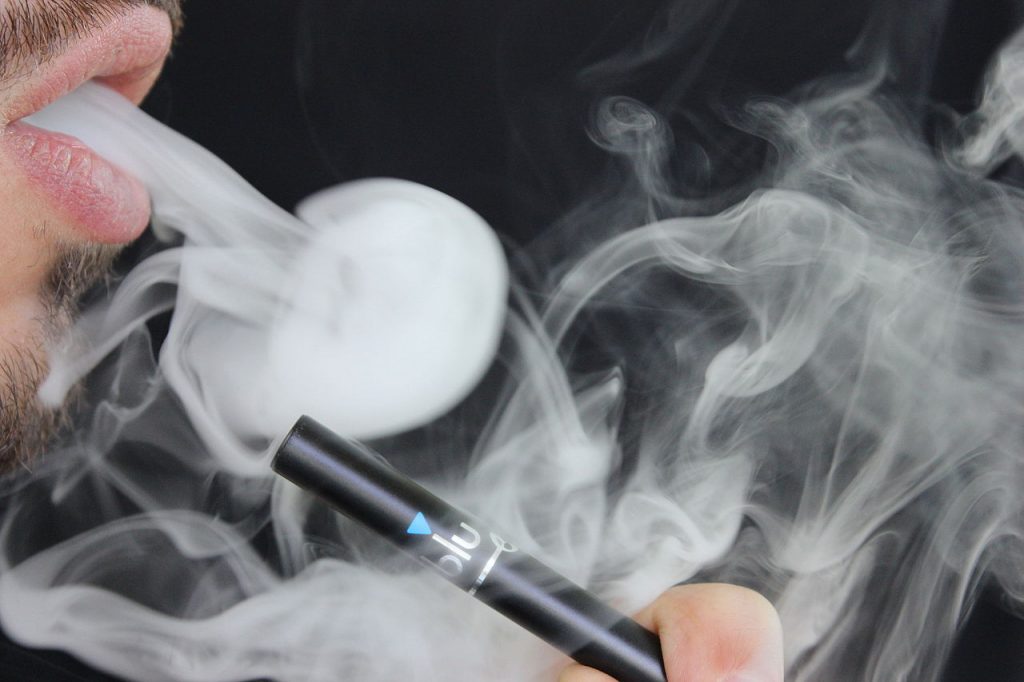 E-Cigs Banned From Same Spaces As Cigarettes